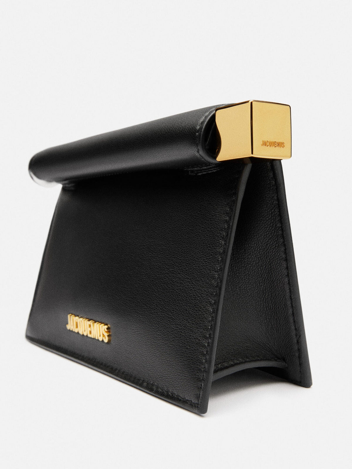 The small Rond Carré clutch