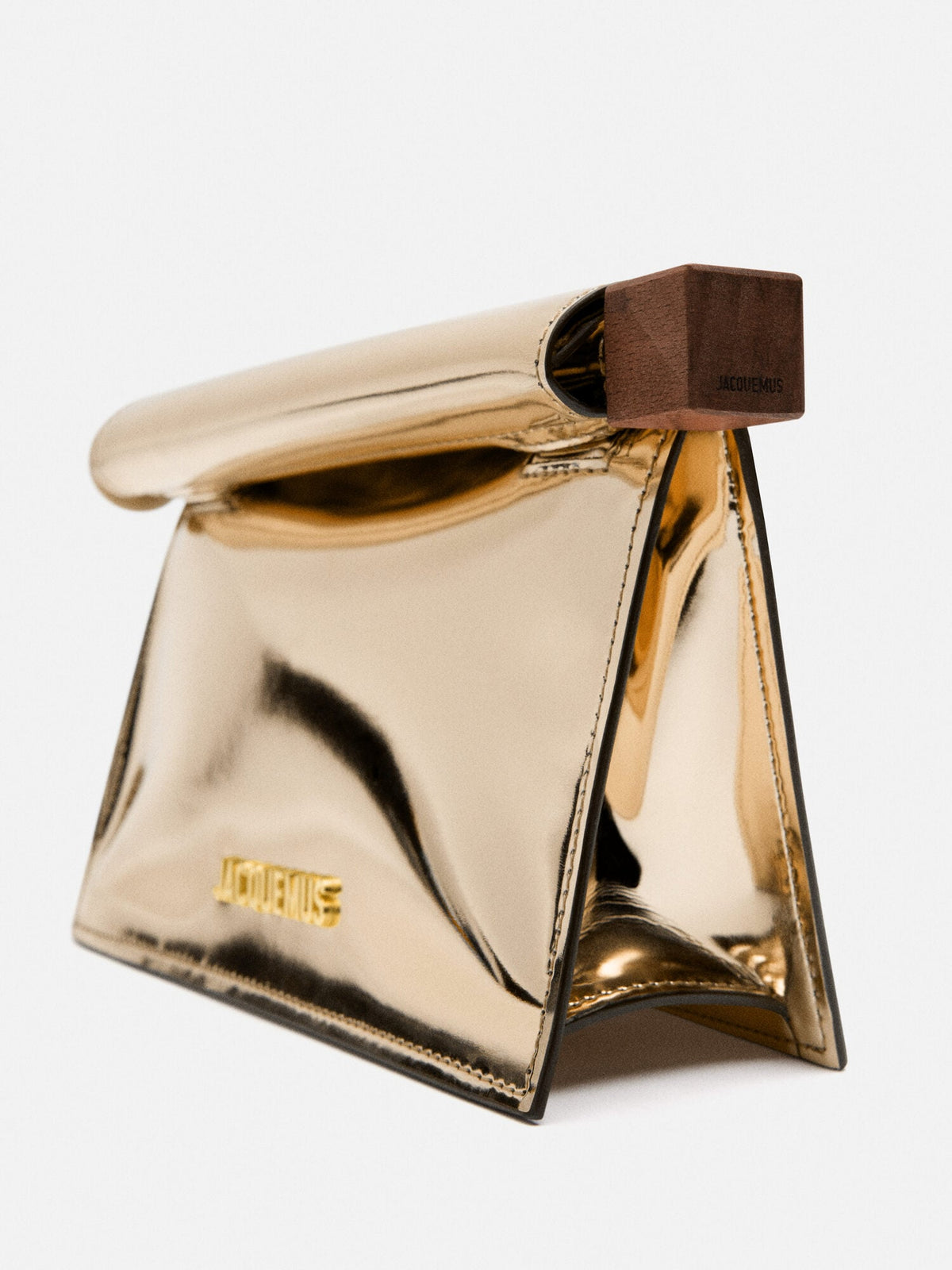 The small Rond Carré clutch