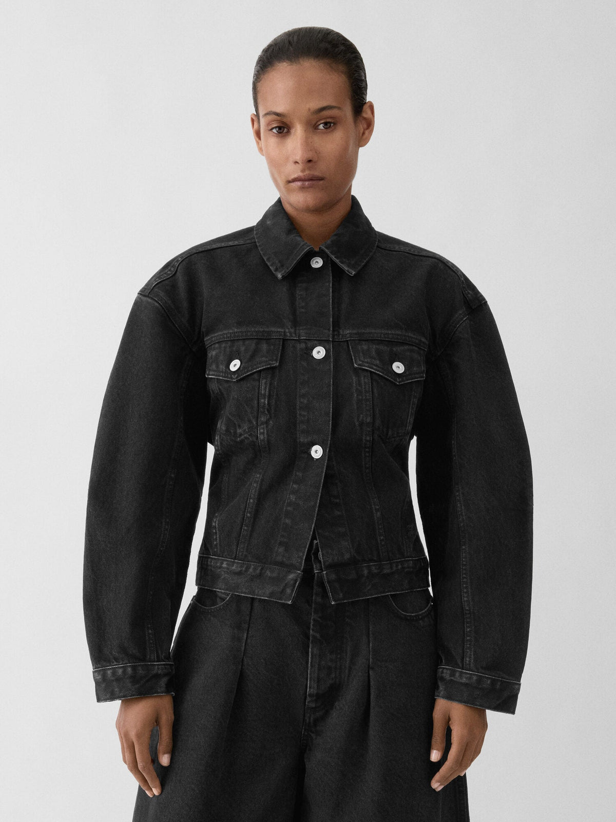 The denim de-Nîmes jacket