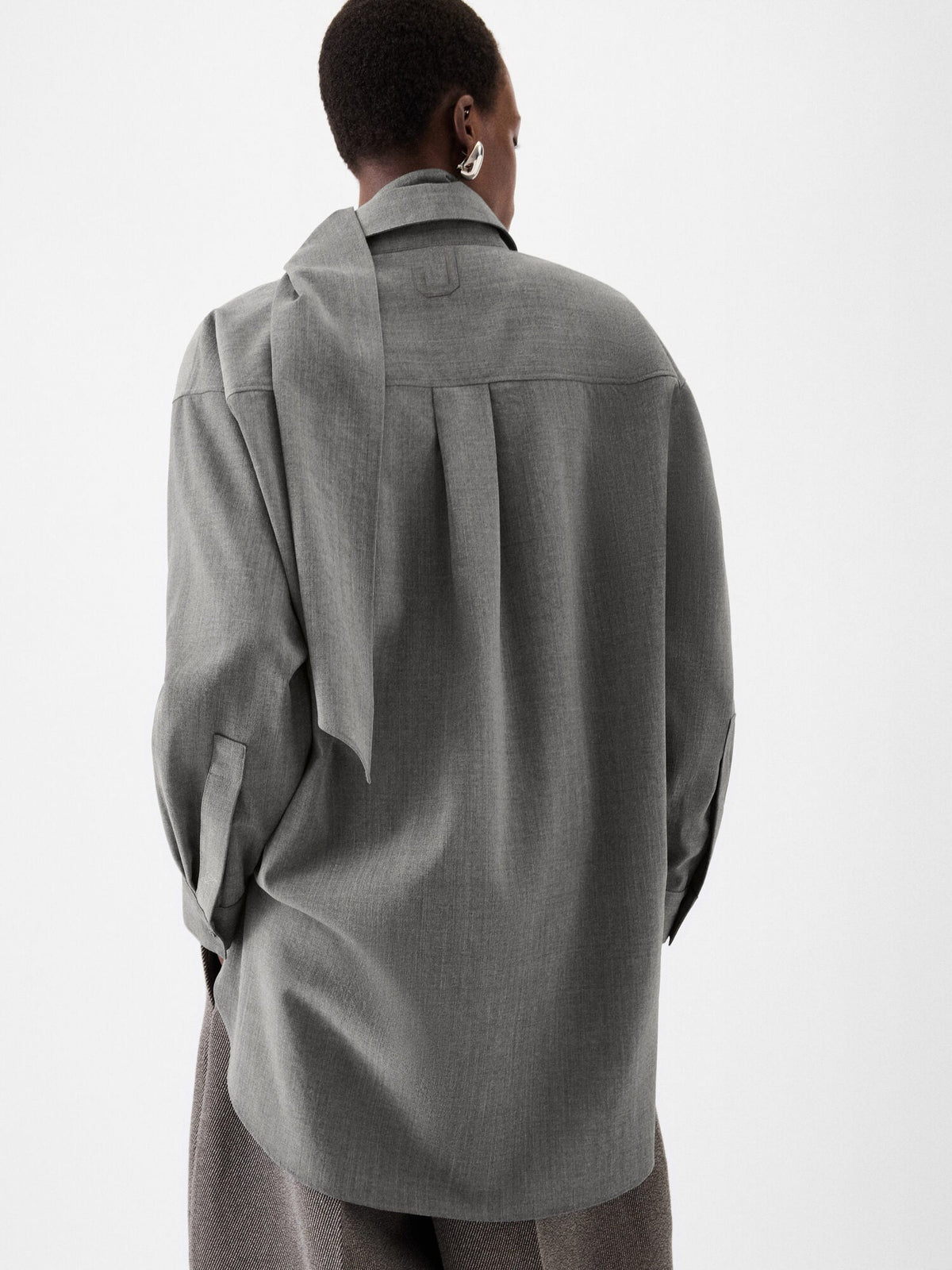 The Man's shirt