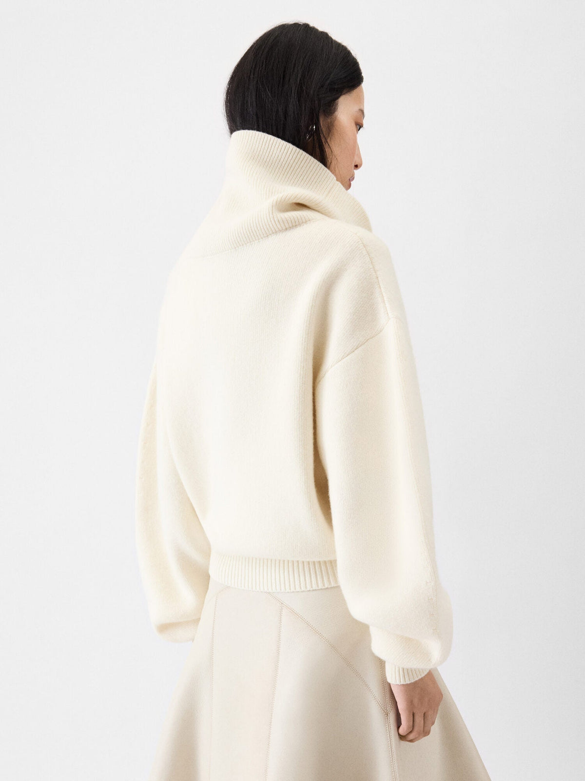 The Pallone knit