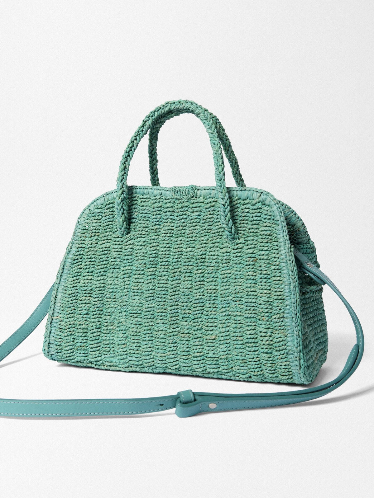 The small raffia Turismo