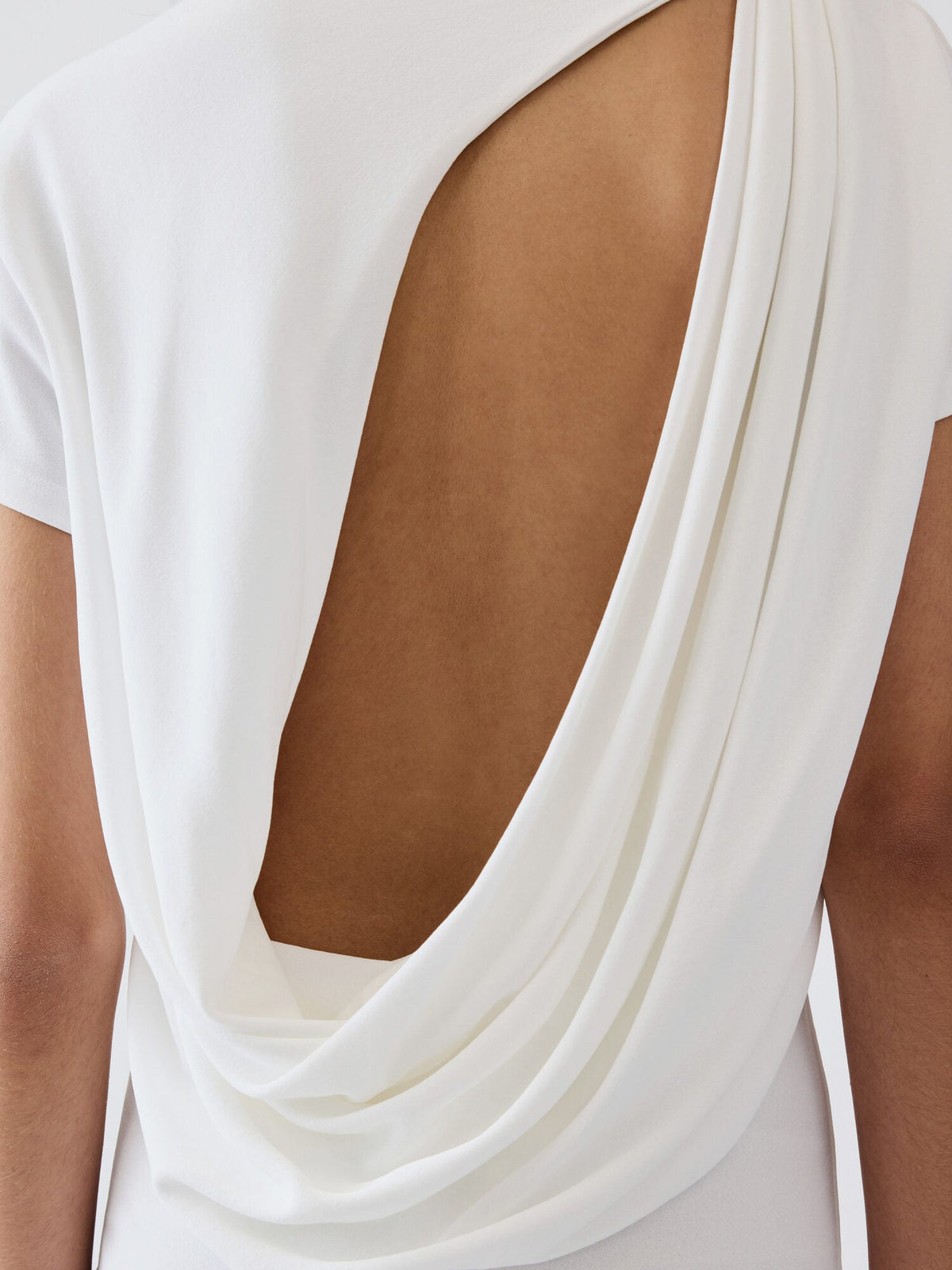 The Mistral short-sleeve dress