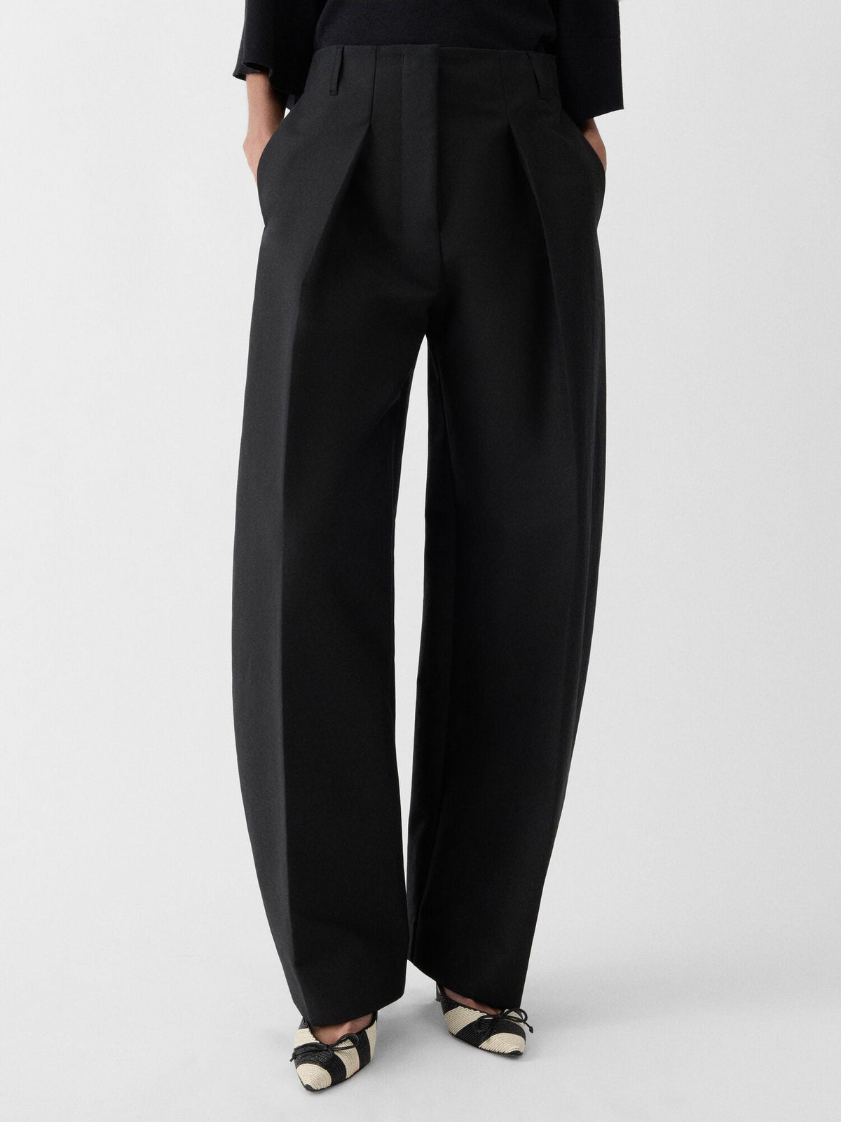 The Ovalo cotton pants