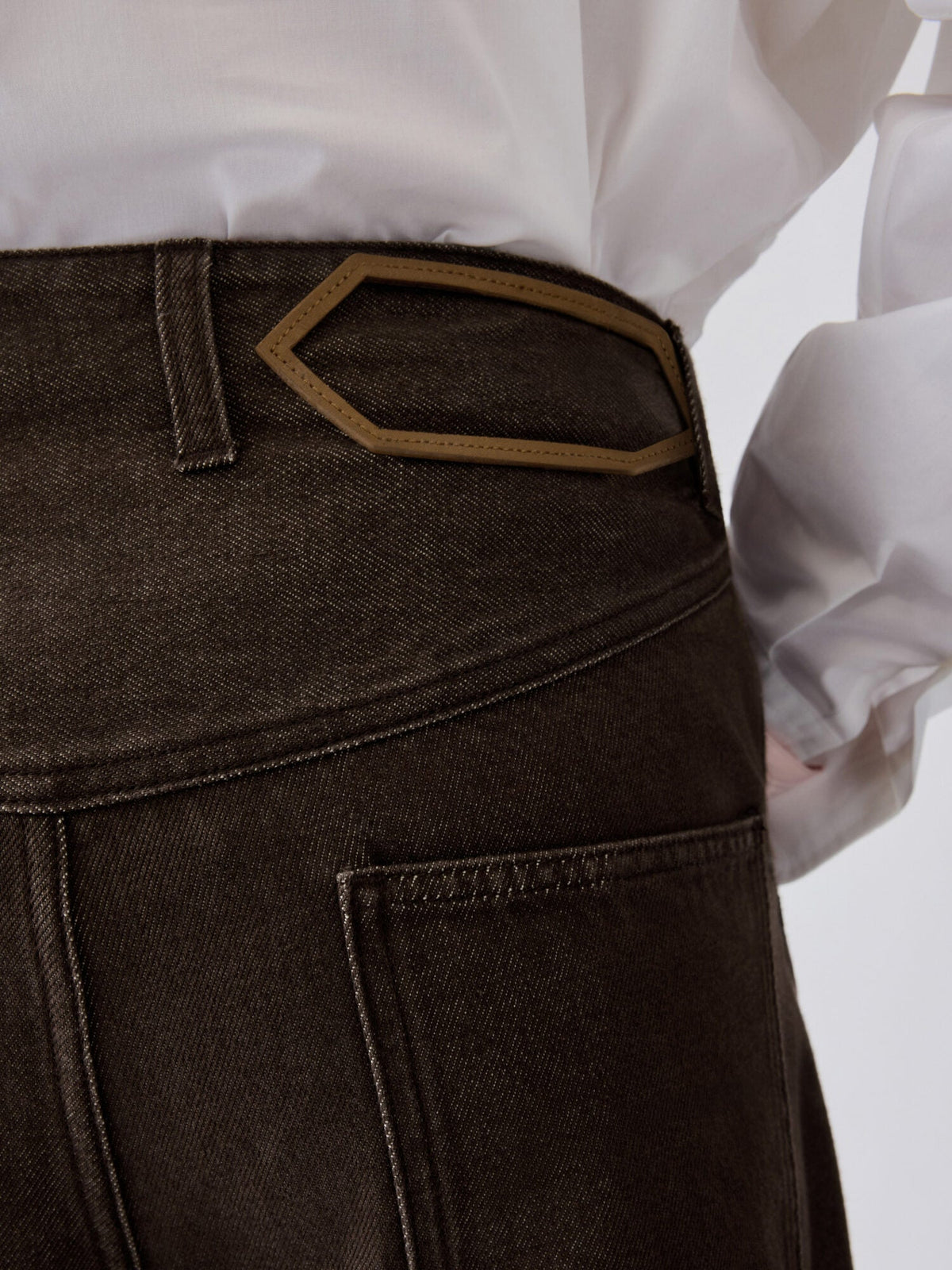 The de-Nîmes Tempo denim pants