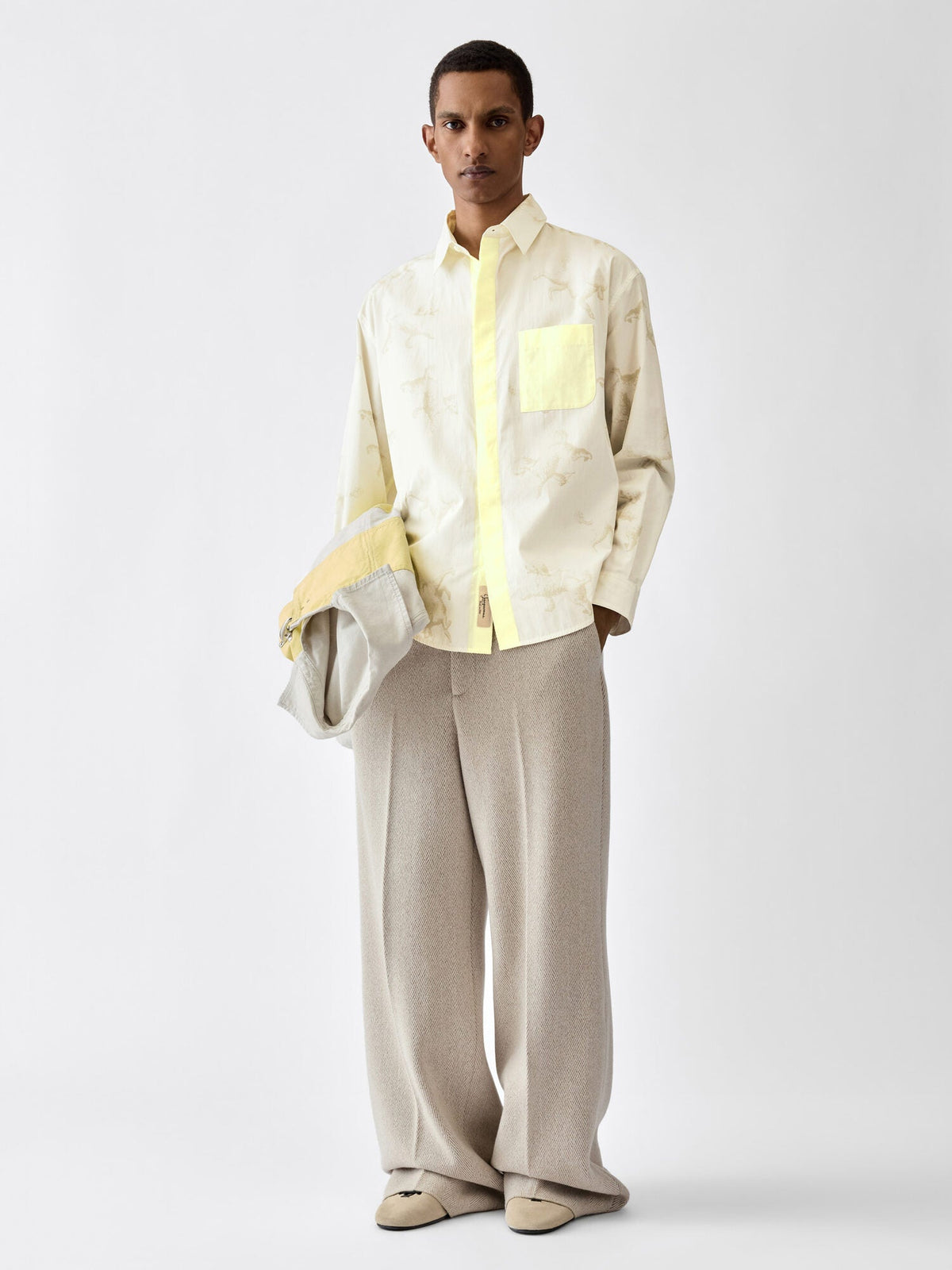 The Féfé shirt