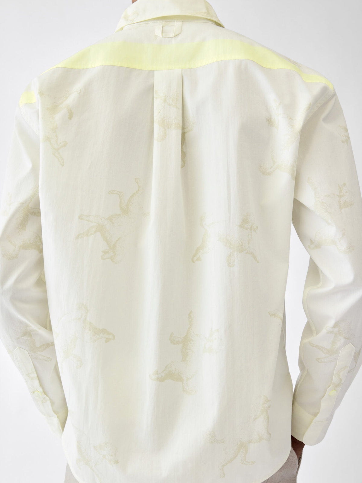 The Féfé shirt